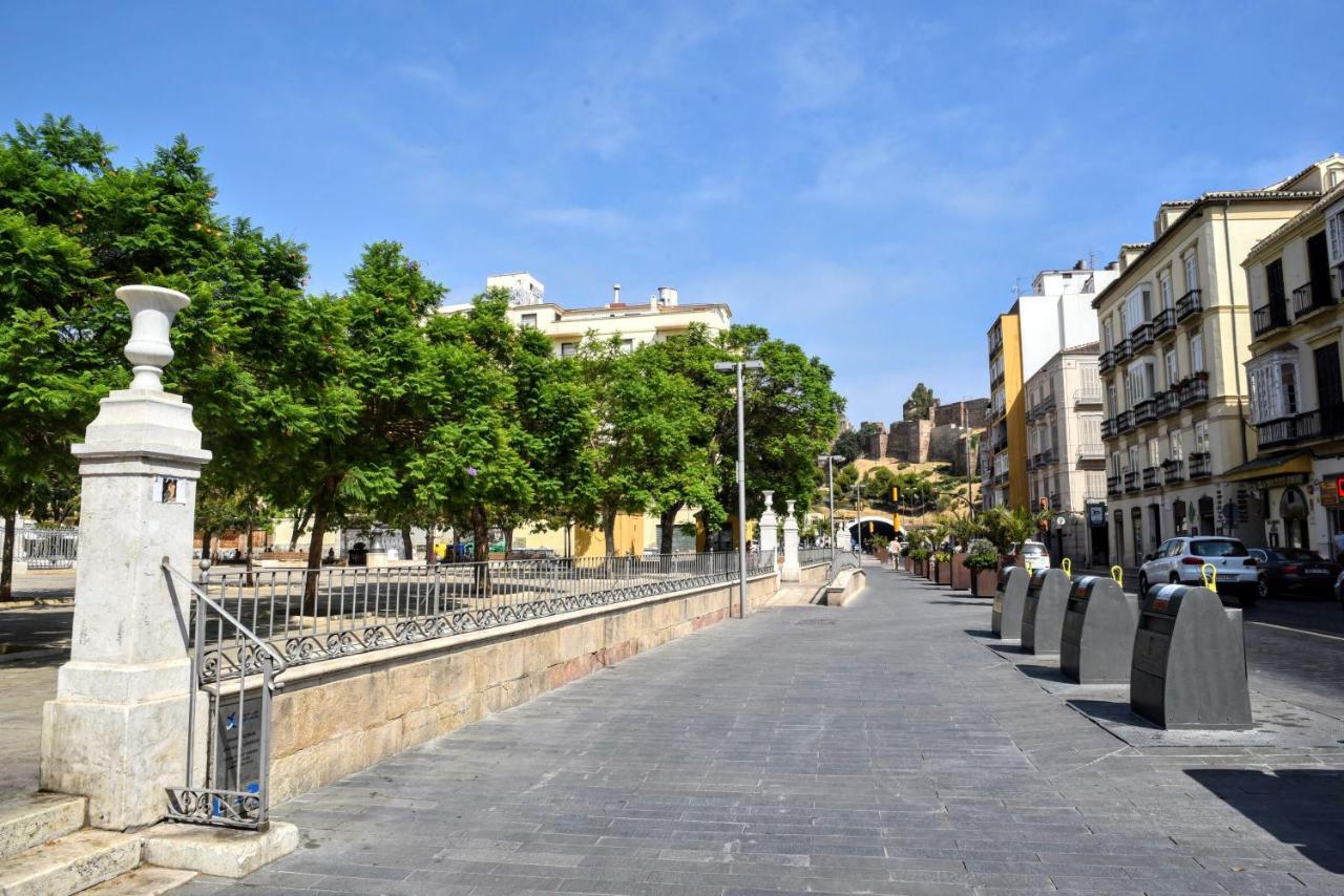 Homely Malaga San Juan De Letran Plaza De La Merced Extérieur photo
